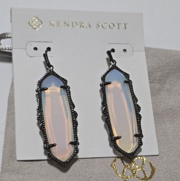 Kendra Scott 